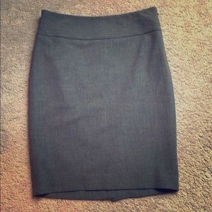 The Limited Brand new pencil skirt size 2